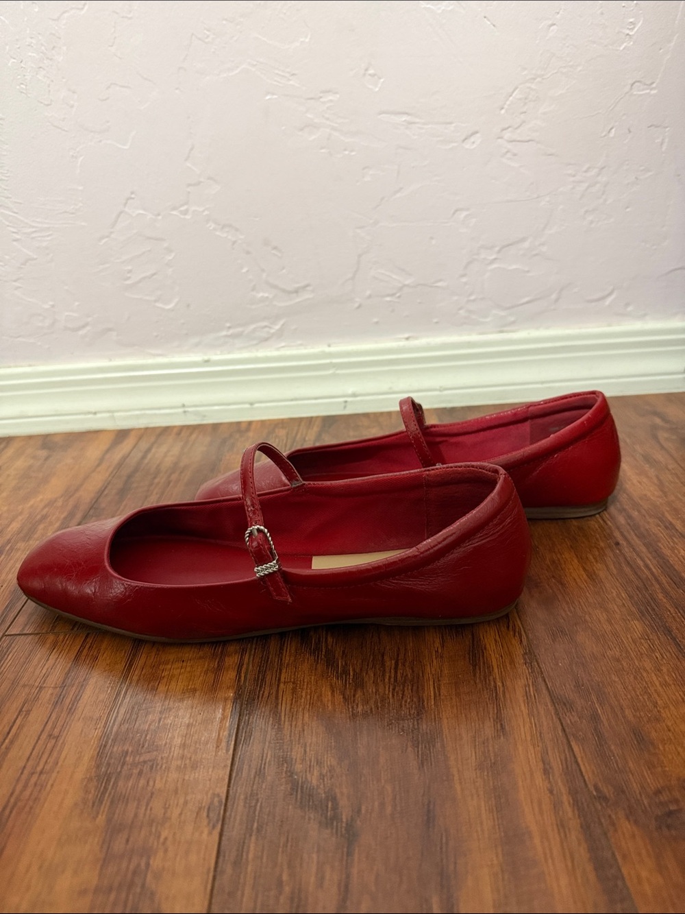 Dolce Vita Reyes Ballet Flats Red Crinkle Patent - Picture 3 of 4